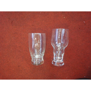 China Wholesale Beer Glass Drinking Glass Cup with Handle Kb-Hn0565